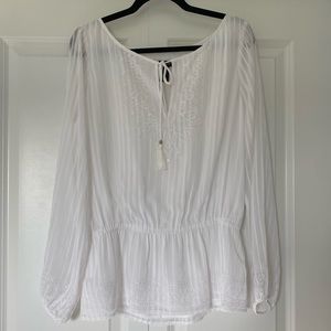 💐Spring Sale💐 White House Black Market Blouse